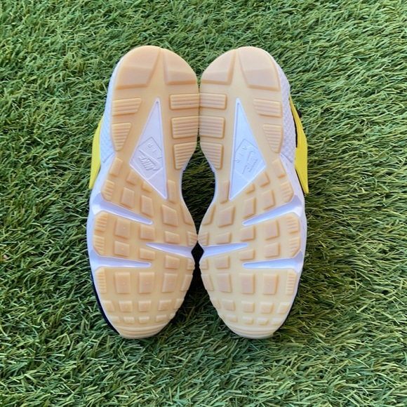 Nike Air Huarache - Picture 5 of 5